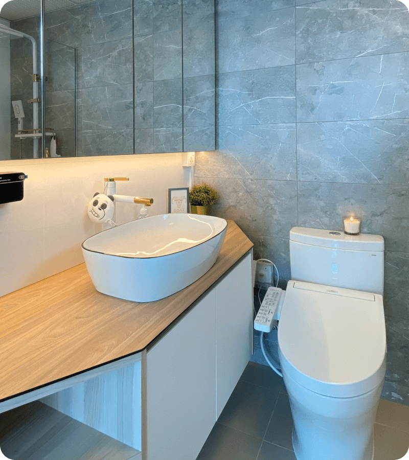 413C Northshore Drive interior