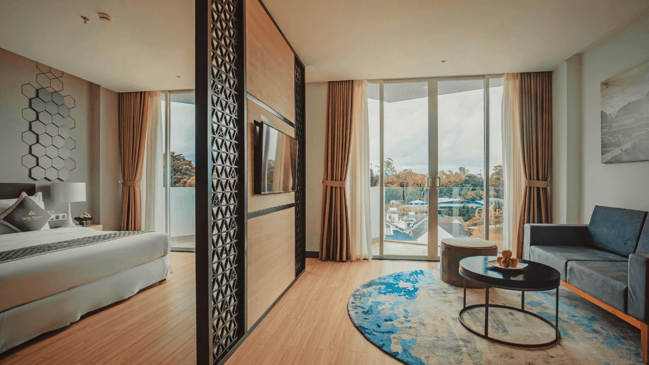 Paertition Walls and Ceiling